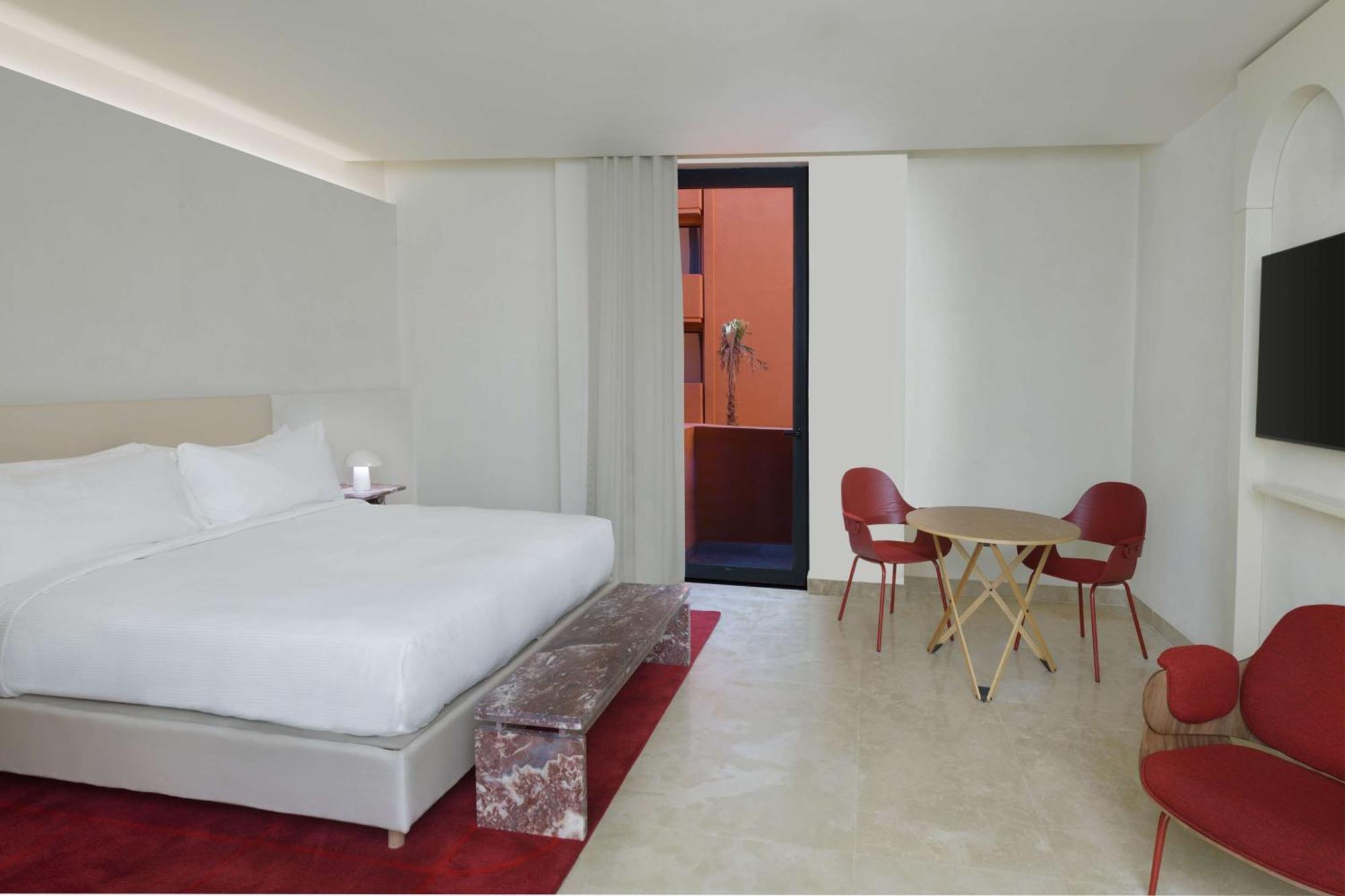 Doubletree By Hilton Ben Guerir Hotel & Residences Benguerir Ngoại thất bức ảnh