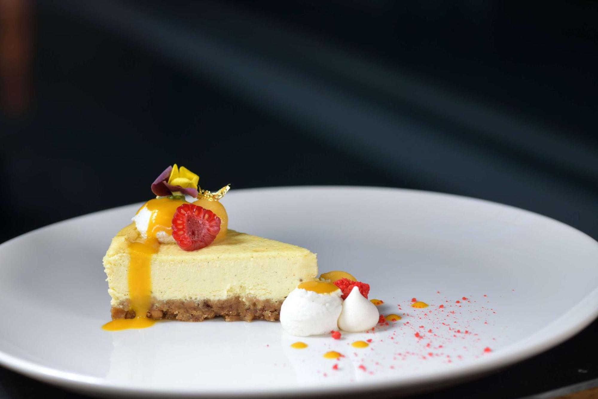 Doubletree By Hilton Ben Guerir Hotel & Residences Benguerir Ngoại thất bức ảnh